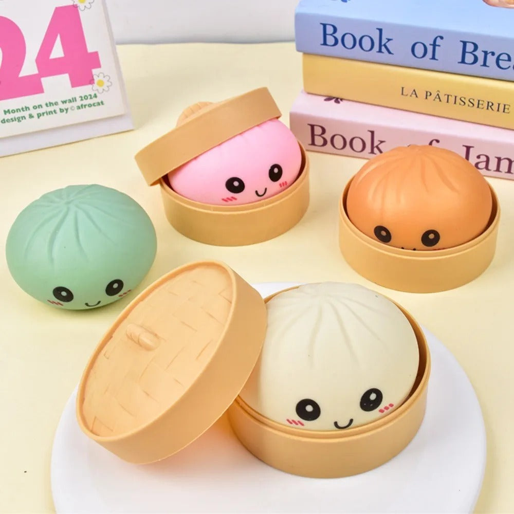 Kawaii Dumpling Squishy – Super Soft Slow-Rising Sensory Toy with Bamboo Steamer