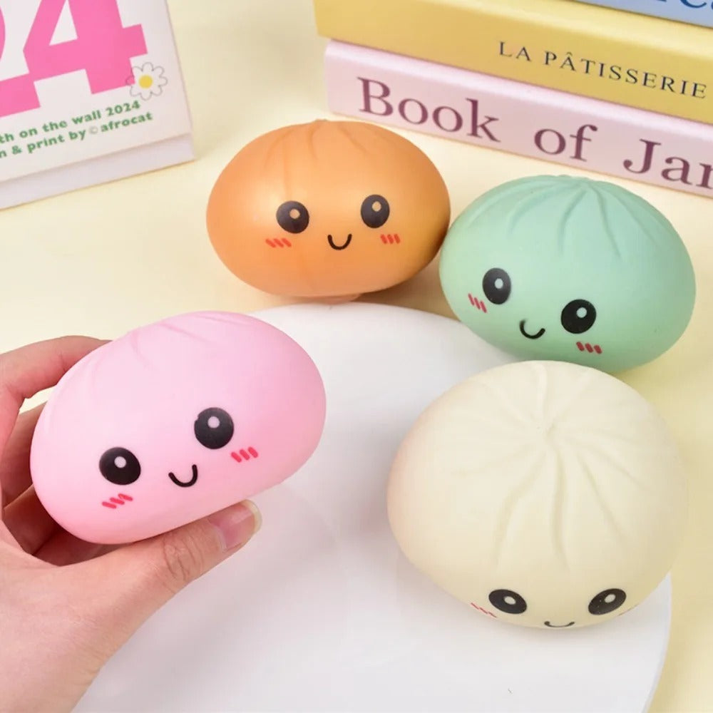 Kawaii Dumpling Squishy – Super Soft Slow-Rising Sensory Toy with Bamboo Steamer